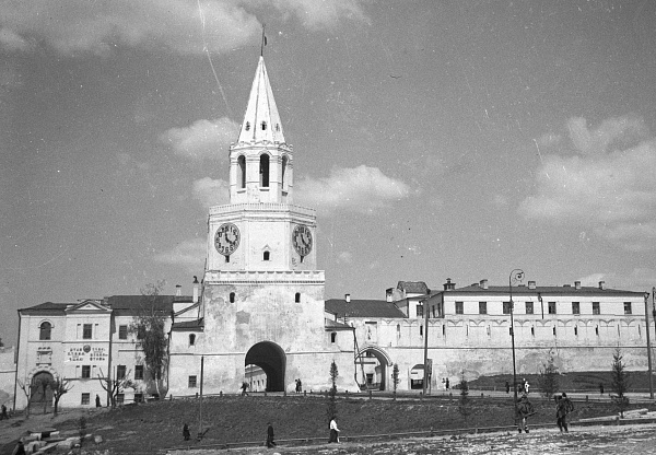 Лекция «Казань на изломе эпох: 1910-1930-е в фотографиях и газетах»